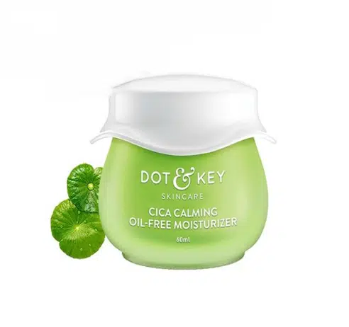 Dot & Key Cica Calming Oil Free Moisturizer 60ml tube and box displayed upright.