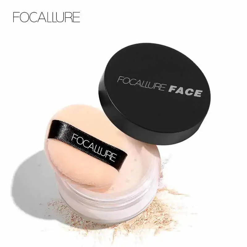 Close-up of Focallure Fa15 Loose Powder showing its fine, silky light beige texture. - thumbnail