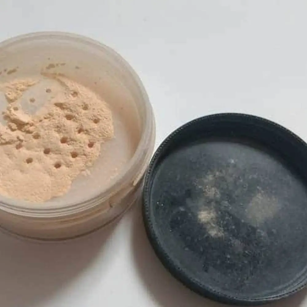 W7 Banana Dreams Loose Powder – 20gm - thumbnail