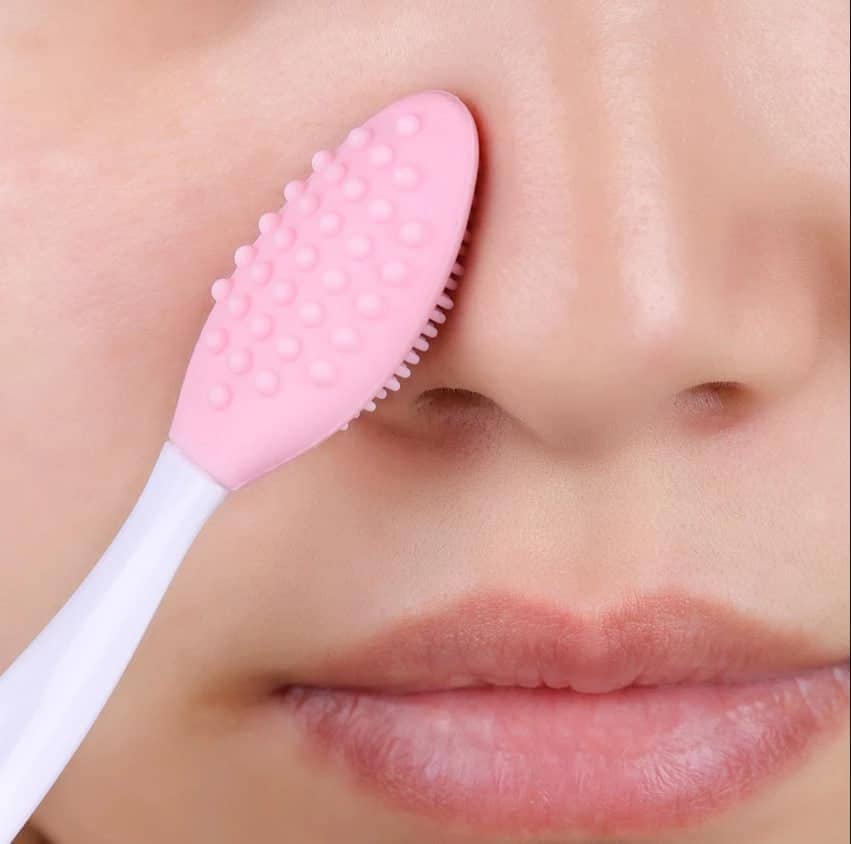 Laikou pink silicone nose brush for blackhead removal with dual cleansing ends. - thumbnail
