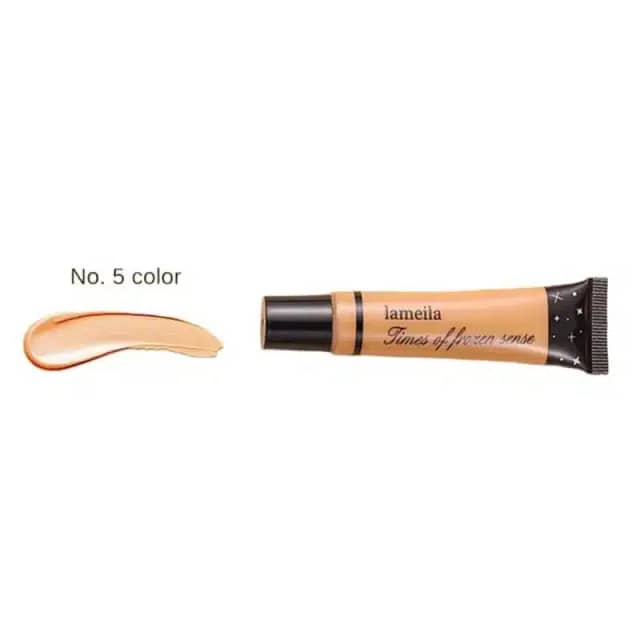 Lameila Color Corrector Concealer 05 tube, light beige shade, white body with gold cap.