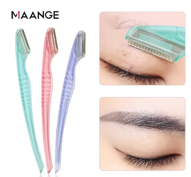 Maange pink eyebrow razor close-up, safety cap off, highlighting the exposed stainless steel blade. - thumbnail