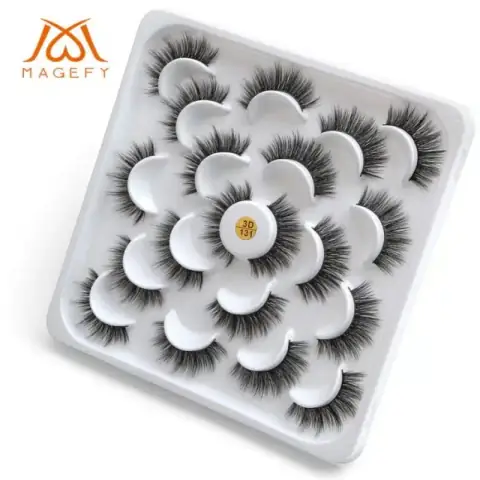 Maange 3D/131 false eyelashes, ten pairs of black, voluminous lashes presented on a white tray.