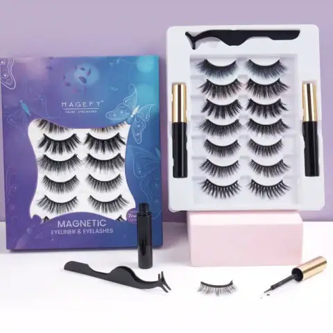 Maange magnetic eyelash set open: seven lash pairs, black magnetic eyeliner, and silver tweezers visible.