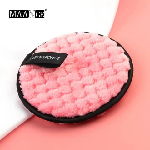 Maange pink make-up remover sponge, round and soft, displayed prominently on a clean white background.