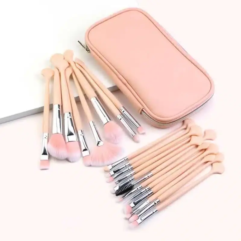 Close-up of Maange makeup brushes, showing soft black bristles and silver ferrules for application. - thumbnail