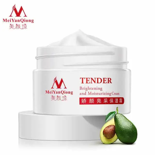 Close-up view of the rich, smooth white texture inside the Meiyanqiong Skin Repair Cream jar. - thumbnail
