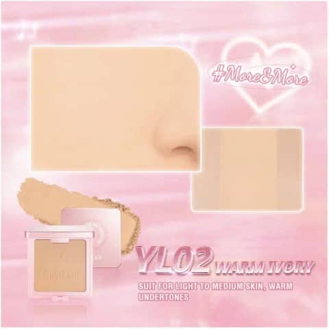 Pink Flash Duo Effect Pressed Powder F17 YL02 Warm Ivory compact, elegant gold closed view.
