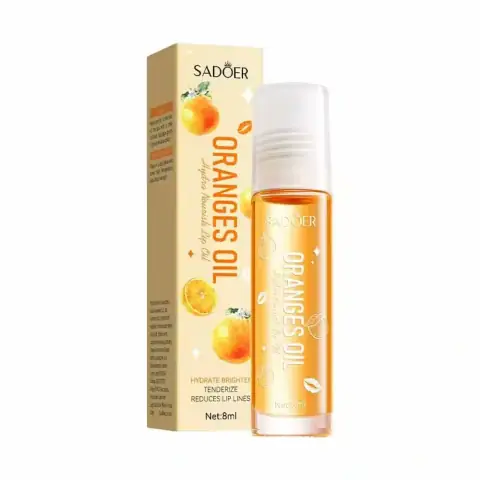 Sadoer Moisturizing Oranges Lip Oil 8ml in a clear tube with a golden cap, standing upright.