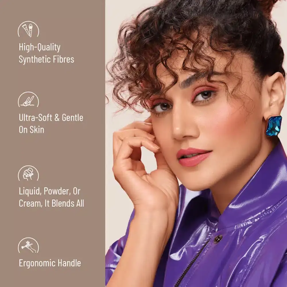 Close-up view of the Swiss Beauty foundation blender brush's soft, densely packed black and brown bristles. - thumbnail